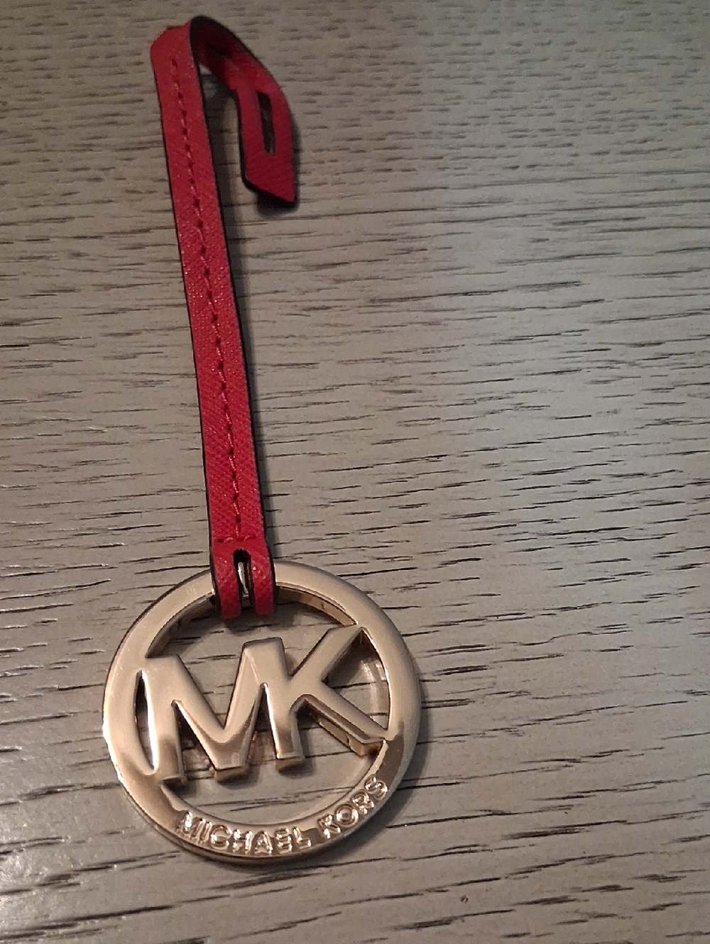 Michael Kors Hang Tag